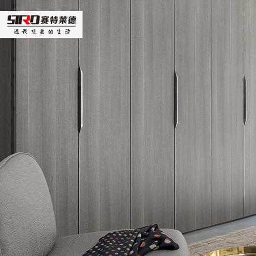 杭州北欧整体定制现代简约卧室木纹板式衣帽间平开门双饰面